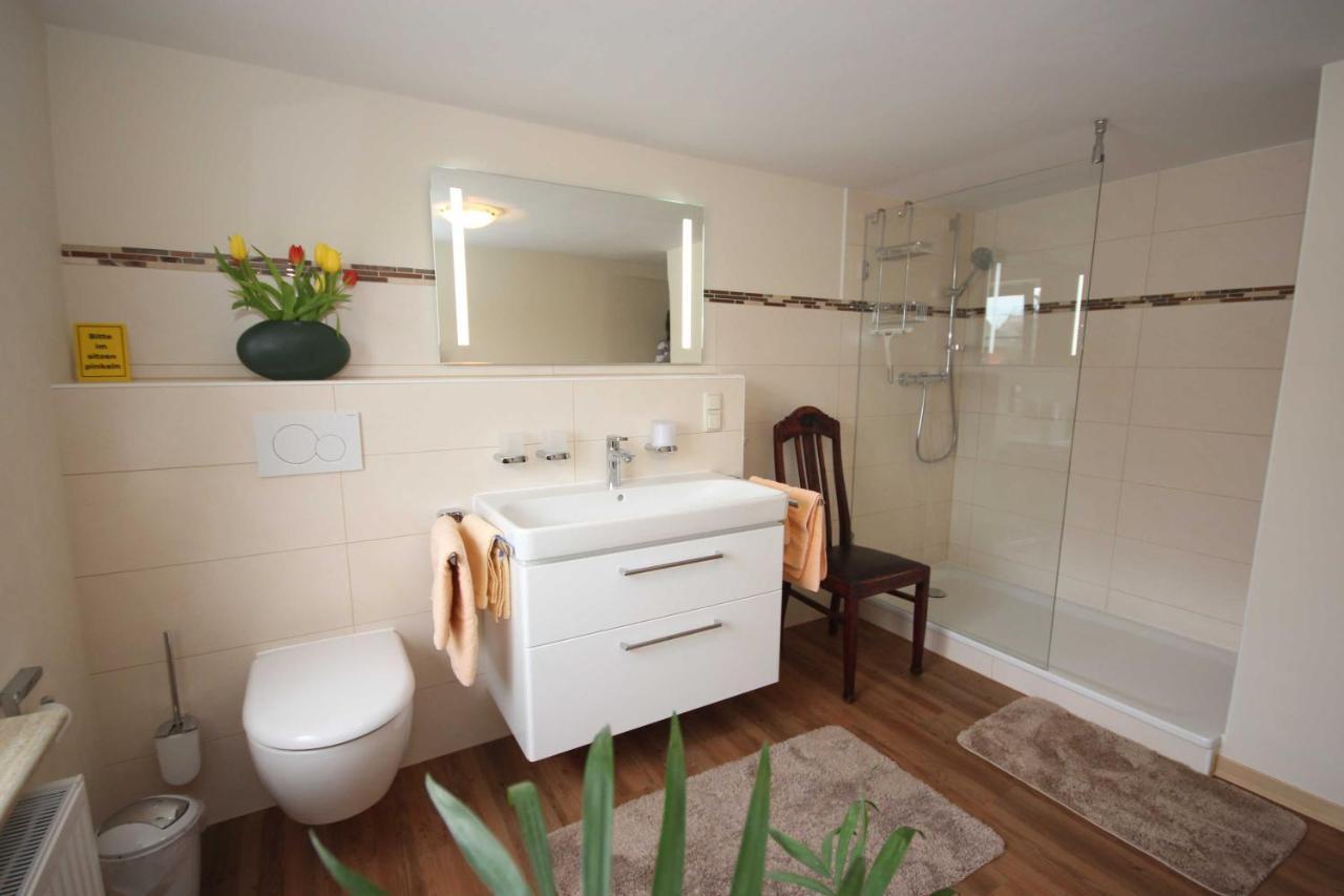 Ferienwohnung Leitzsch Вустров Экстерьер фото